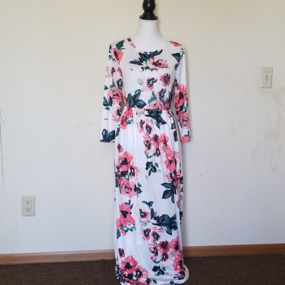 White Floral Prints Maxi Dress with pocket - Picture 2 of 8